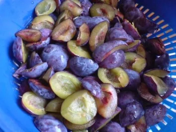 Rezept: Reste-Pflaumenkuchen Bild Nr. 6 Reste-Pflaumenkuchen - Rezept - Bild Nr. 6