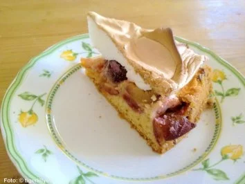 Rezept: Zwetschgen-Baiser-Torte Bild Nr. 3 Zwetschgen-Baiser-Torte - Rezept - Bild Nr. 3