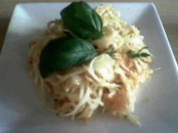 Rezept: Weißkraut-Möhren-Salat Bild Nr. 2 Weißkraut-Möhren-Salat - Rezept - Bild Nr. 2