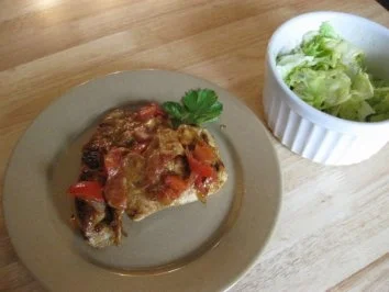 Rezept: Putenschnitzel mit einem Häubchen aus Zwiebeln,Tomaten und Käse.. Bild Nr. 8 Putenschnitzel mit einem Häubchen aus Zwiebeln,Tomaten und Käse.. - Rezept - Bild Nr. 8