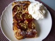 Pflaumen auf Blätterteig - Rezept