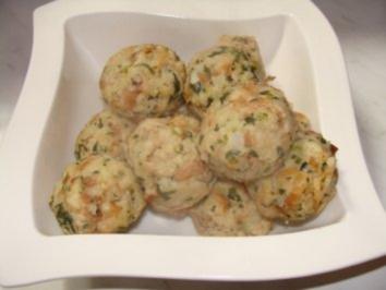 Semmelknödel - Rezept mit Bild - kochbar.de