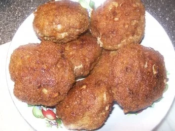 Kartoffelpüree , Broccoli ( wieder verkocht ) u. saftige Bulletten - Rezept - Bild Nr. 3