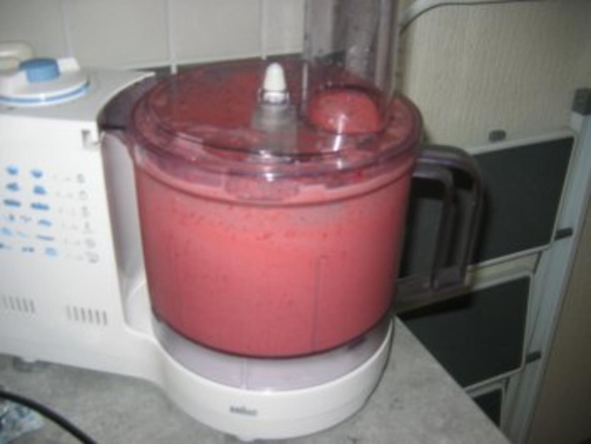 Erdbeer-Joghurt-Likör - Rezept - Bild Nr. 6