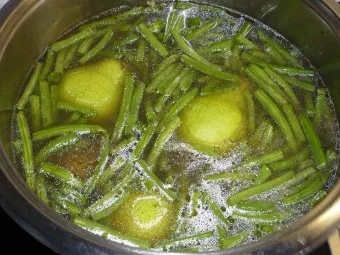 Rezept: Birnen, Bohnen und Speck Bild Nr. 8 Birnen, Bohnen und Speck - Rezept - Bild Nr. 8