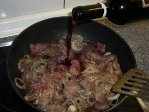 Hähnchenlebern in Rotweinsauce - Rezept - Bild Nr. 12