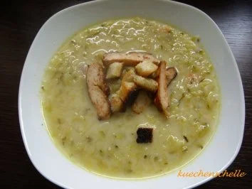 Geraspelte Zucchinisuppe - Rezept