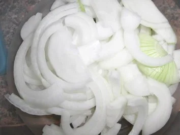 Rezept: Salat : Wurstsalat mit Essig und Öl Bild Nr. 2 Salat : Wurstsalat mit Essig und Öl - Rezept - Bild Nr. 2