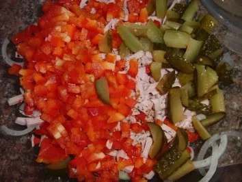 Rezept: Salat : Wurstsalat mit Essig und Öl Bild Nr. 4 Salat : Wurstsalat mit Essig und Öl - Rezept - Bild Nr. 4