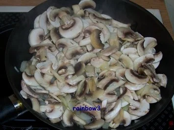 Rezept: Kochen: Pilz-Hackfleisch-Pfanne Bild Nr. 2 Kochen: Pilz-Hackfleisch-Pfanne - Rezept - Bild Nr. 2