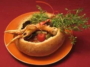 Hamburger frische Suppe im Brotkorb - Rezept