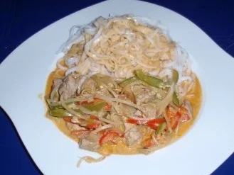 Rezept: Gemüsefilet mit Reisnudeln Bild Nr. 7 Gemüsefilet mit Reisnudeln - Rezept - Bild Nr. 7