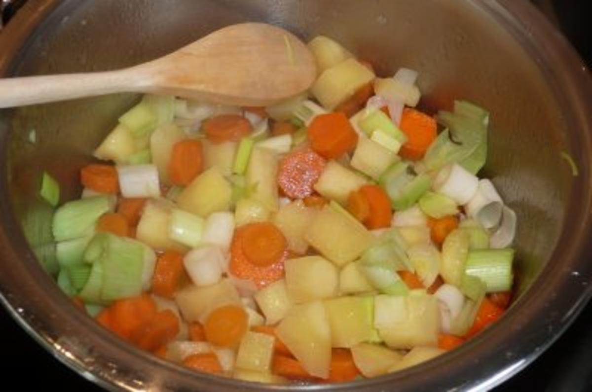 Süppchen: Karotten - Kartoffelsuppe mit Croutons - Rezept - Bild Nr. 2