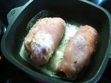 Rezept: Putenschnitzel eingerollt Bild Nr. 6 Putenschnitzel eingerollt - Rezept - Bild Nr. 6