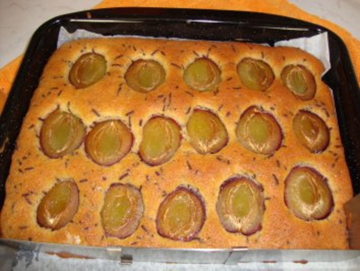 Pflaumen- Nuss - Kuchen - Rezept - Bild Nr. 3
