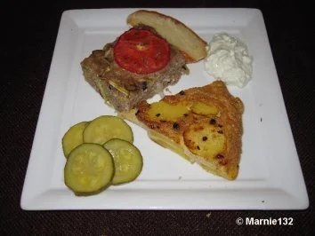 mediteraner Hackfleischkuchen - Rezept