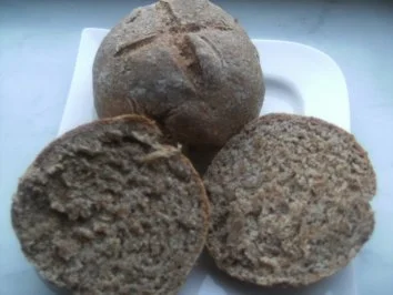 Roggen-Vollkorn-Brötchen, ein gelungener Versuch - Rezept - Bild Nr. 4