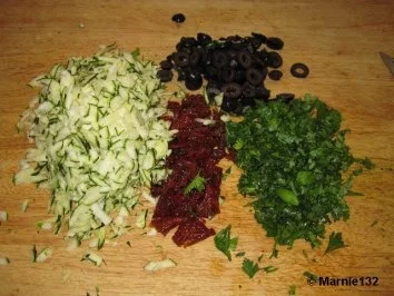 Rezept: Mediteraner Nudelsalat Bild Nr. 3 Mediteraner Nudelsalat - Rezept - Bild Nr. 3