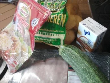 Rezept: Kartoffel-Zucchini-Kuchen Bild Nr. 2 Kartoffel-Zucchini-Kuchen - Rezept - Bild Nr. 2