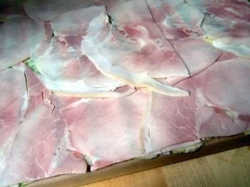 Rezept: Zucchini-Piccata auf Tomatensugo Bild Nr. 5 Zucchini-Piccata auf Tomatensugo - Rezept - Bild Nr. 5