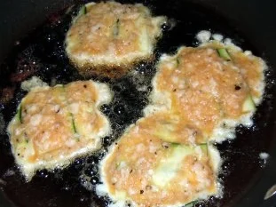 Rezept: Zucchini-Piccata auf Tomatensugo Bild Nr. 11 Zucchini-Piccata auf Tomatensugo - Rezept - Bild Nr. 11