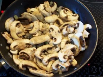 Kochen: Champignon-Cremesuppe - Rezept - Bild Nr. 3