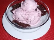 Cremiges Kirsch-Eis - Rezept