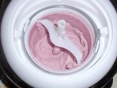 Cremiges Kirsch-Eis - Rezept - Bild Nr. 9