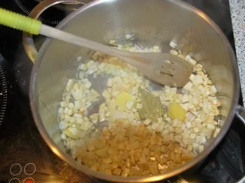 Monschi ´s edle Nordseekrabbensuppe... - Rezept - Bild Nr. 4