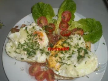 Rezept: Herzige Spiegeleier auf Toast Bild Nr. 2 Herzige Spiegeleier auf Toast - Rezept - Bild Nr. 2