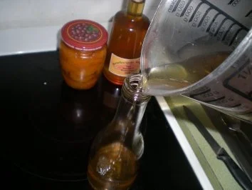 angesetzter Marillen Likör - Rezept - Bild Nr. 6