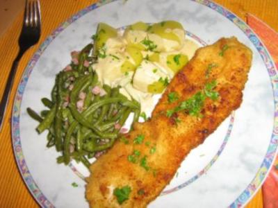 Putenschnitzel mit Speckböhnchen, Kartöffelchen und Rahm-Zitronensoße - Rezept