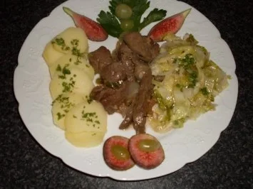 Kalbsleberstreifen in Feigen-Portwein-Sauce mit Spitzkohl & Kartoffelscheiben - Rezept - Bild Nr. 6