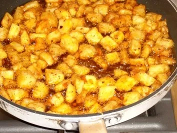 Rezept: Kasseler mit Sauerkraut und knusprigen Kartoffelwürfeln Bild Nr. 2 Kasseler mit Sauerkraut und knusprigen Kartoffelwürfeln - Rezept - Bild Nr. 2