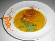 HOKKAIDO/WURZELCREMESÜPPCHEN mit Putenbruststreifen - Rezept