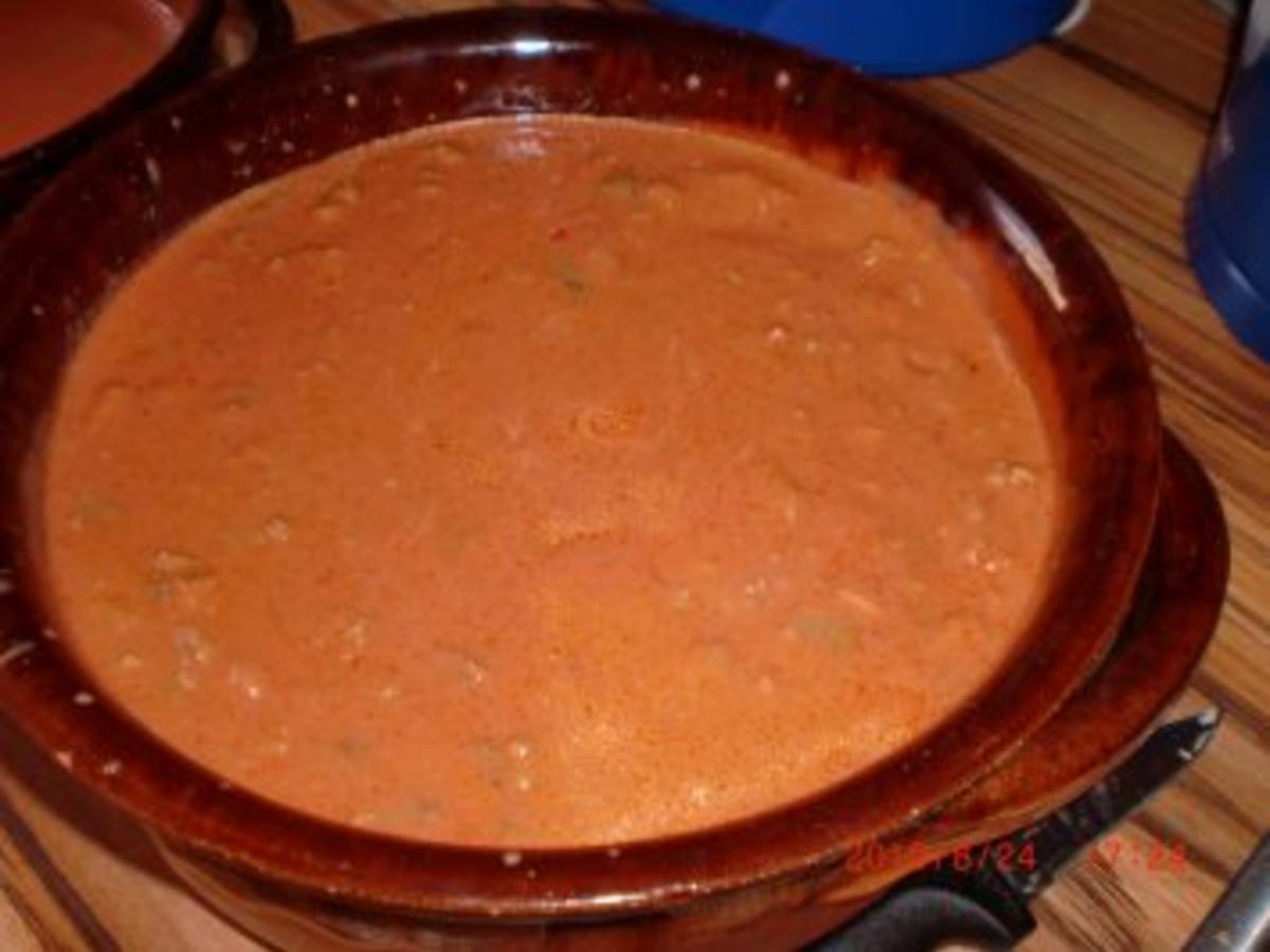 Auflauf: Roter Nudel Hackauflauf mit Mozzarella - einfach - 180 kcal/100g