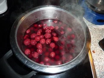 Rezept: Torten: Schoko-Chili-Torte Bild Nr. 5 Torten: Schoko-Chili-Torte - Rezept - Bild Nr. 5