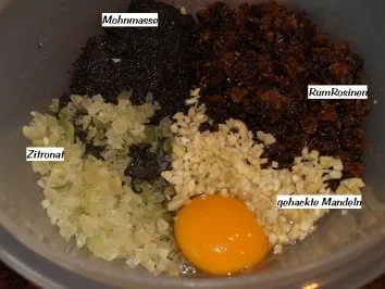 Hefe:   ~ MOHN - KRANZ ~ - Rezept - Bild Nr. 3