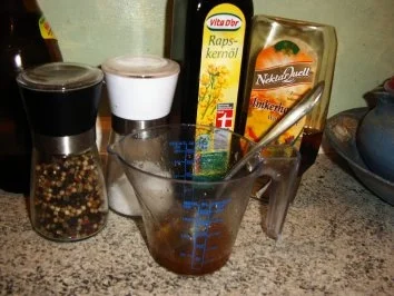 Rezept: Tomatensalat Bild Nr. 4 Tomatensalat - Rezept - Bild Nr. 4