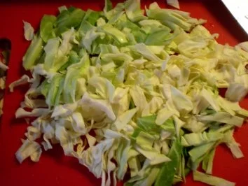 Spitzkohl a la Bayrisch Kraut mit Bratwurst - Rezept - Bild Nr. 3