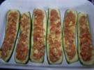 Gefüllte Zucchini - kalorienarm - Rezept