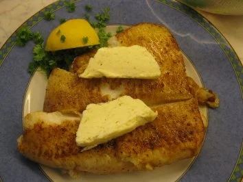 Steinbutt mit Knoblauchbutter und Blattsalat - Rezept - Bild Nr. 5