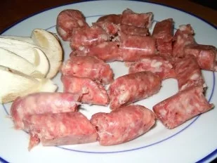 Rezept: Penne mit Steinpilzrahm und Salsiccia Fresca Bild Nr. 4 Penne mit Steinpilzrahm und Salsiccia Fresca - Rezept - Bild Nr. 4