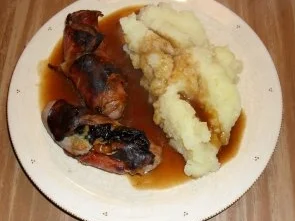 Bratwurst im Schinkenmantel - Rezept