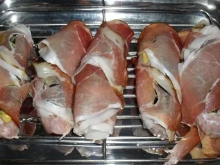 Bratwurst im Schinkenmantel - Rezept - Bild Nr. 4