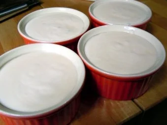 Rezept: Honig-Limettenmousse mit Portweinfeigen Bild Nr. 5 Honig-Limettenmousse mit Portweinfeigen - Rezept - Bild Nr. 5