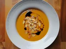Hokkaido-Kürbissuppe mit Creme fraiche - Rezept - Bild Nr. 3