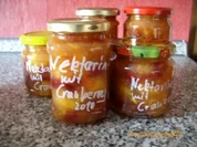 Konfitüre & Co: Nektarine mit Cranberrys - Rezept
