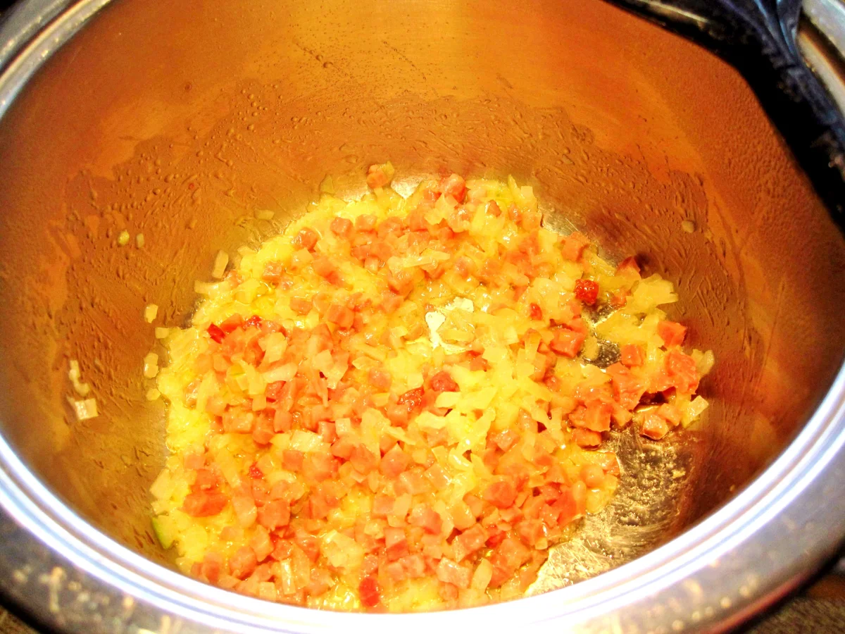 Dicke Bohnen mit Mettwurst nach Omas Art - Rezept - Bild Nr. 3229