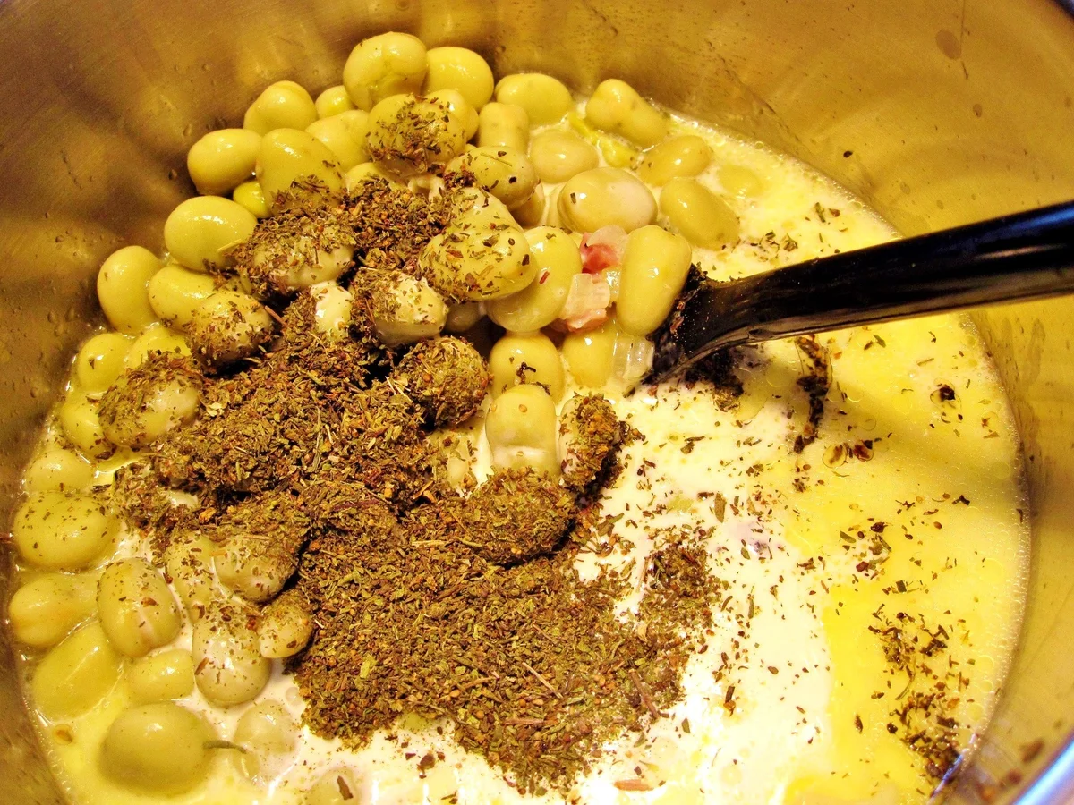 Dicke Bohnen mit Mettwurst nach Omas Art - Rezept - Bild Nr. 3230